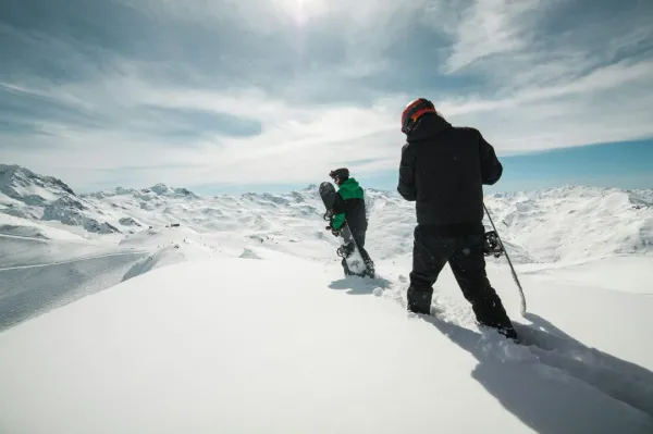 Faire rimer vacances au ski et écologie ? 4 solutions simples et pratiques !